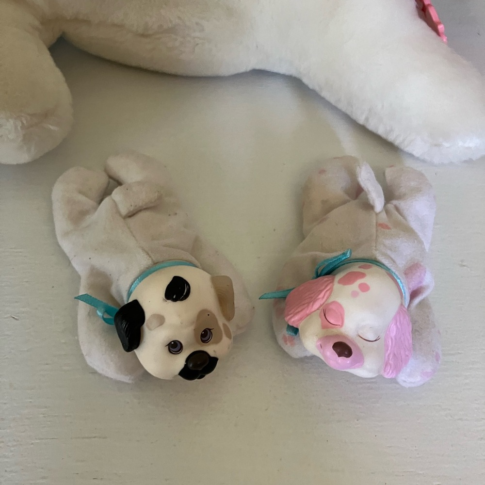1990s Puppy Surprise Plush with 2 Puppies - Picture 9 of 11